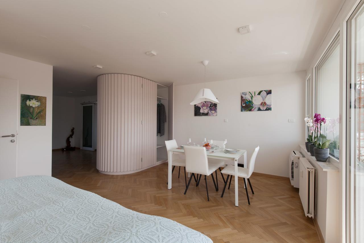 Charming Terrace Apartments Ana And Maria Tour As Ljubljana Exterior photo